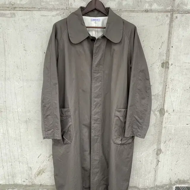 Ordinary fits coat