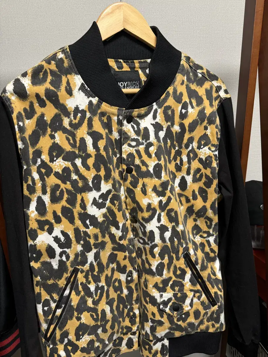 Joy Ritchie Leopard Leopard Jacket Stadium Size M