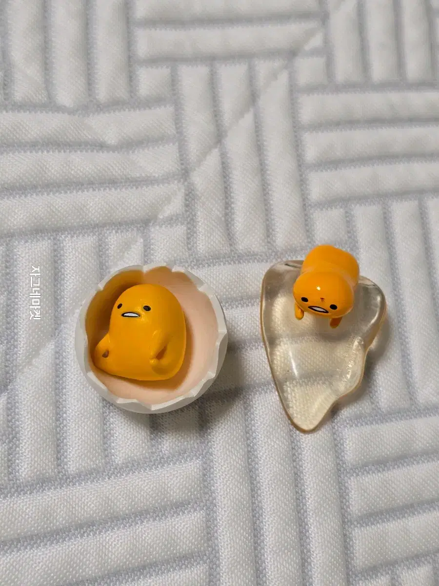 Gacha Eggs by Rio Gudetama Guichanism Collection