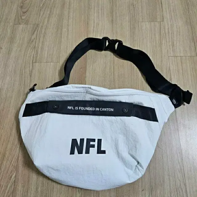 NFL 빅사이즈 힙색(새상품) 남녀공용