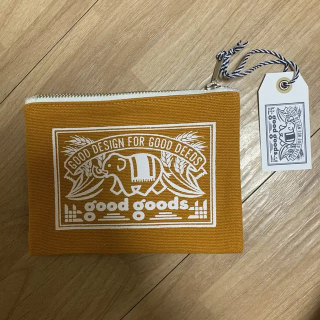 굿굿즈 파우치 태국 브랜드 파우치(새상품) good goods