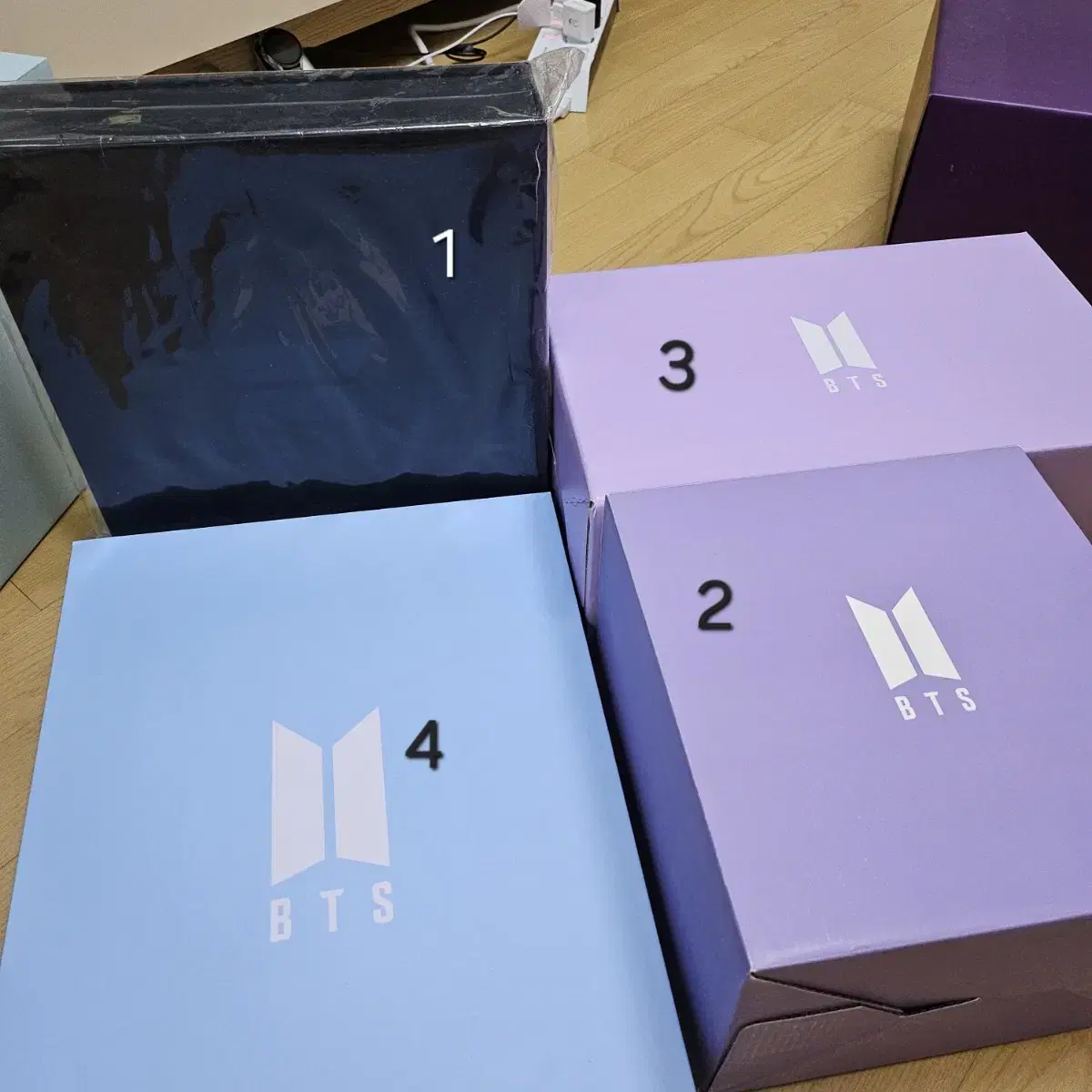 BTS  MERCH BOX 방탄 머치박스 #1~#16 일괄 양도