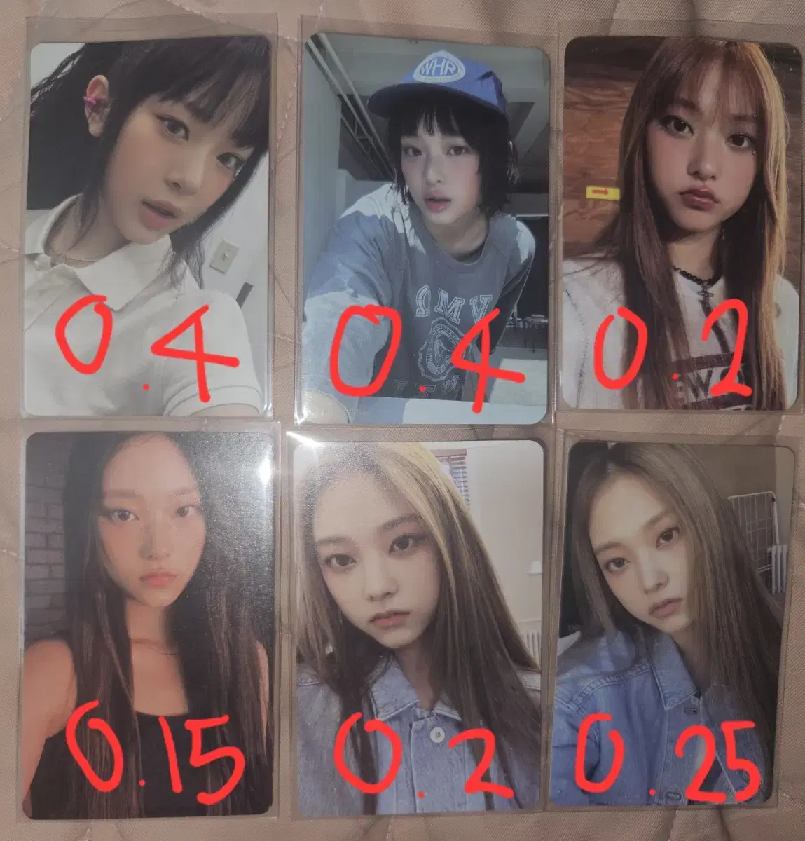 New Jeans haerin photocard HouseTweet pop up seasons greetings hanni minji hyein danielle Alpo