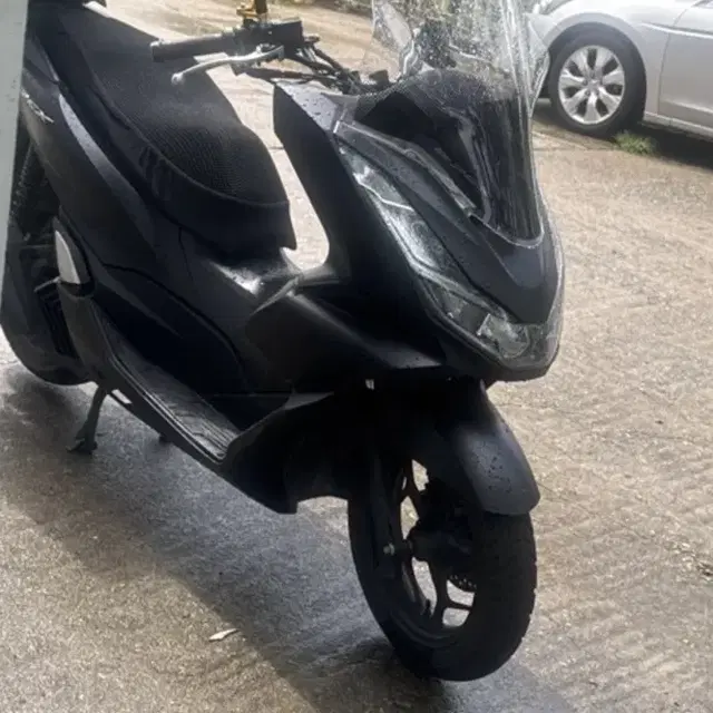 pcx125 abs 팝니다.