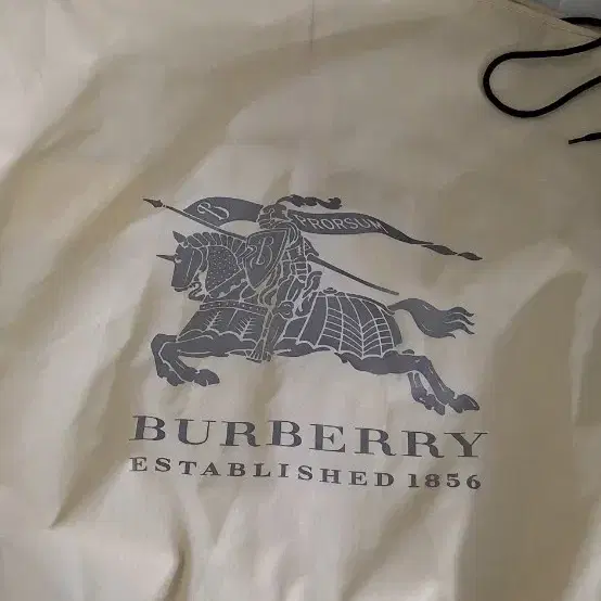 버버리 남성 트렌치코트 95남성트렌치코트 BURBERRY BRIT