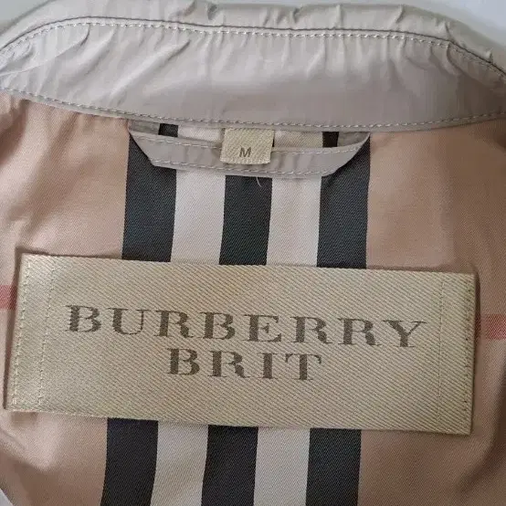 버버리 남성 트렌치코트 95남성트렌치코트 BURBERRY BRIT