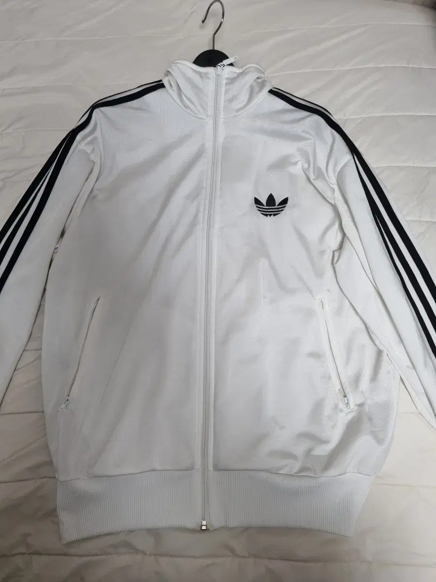 adidas Black White Goo Firebird Jersey XL