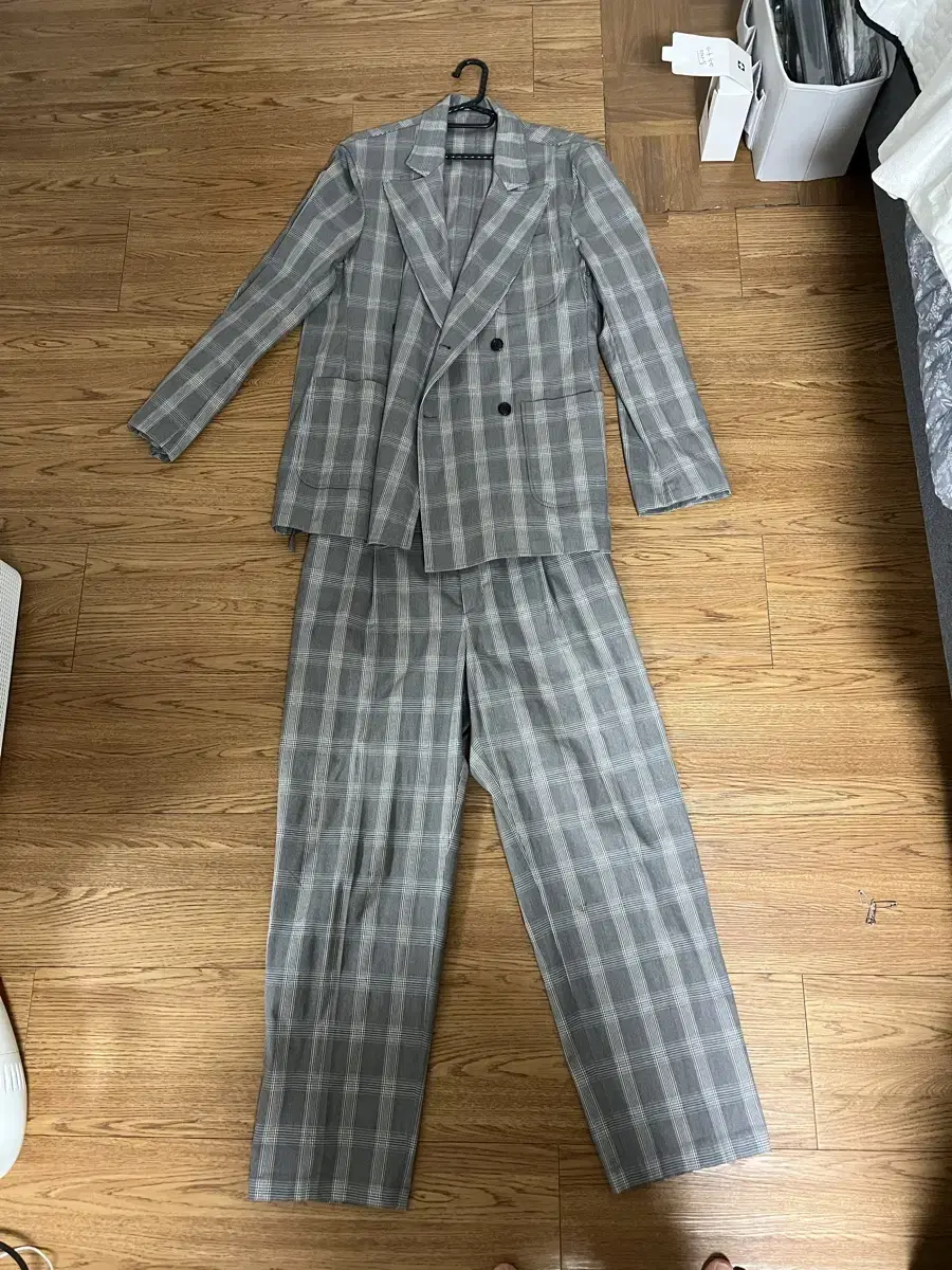 YouthYOUTHGrey glenchecked suit MOON