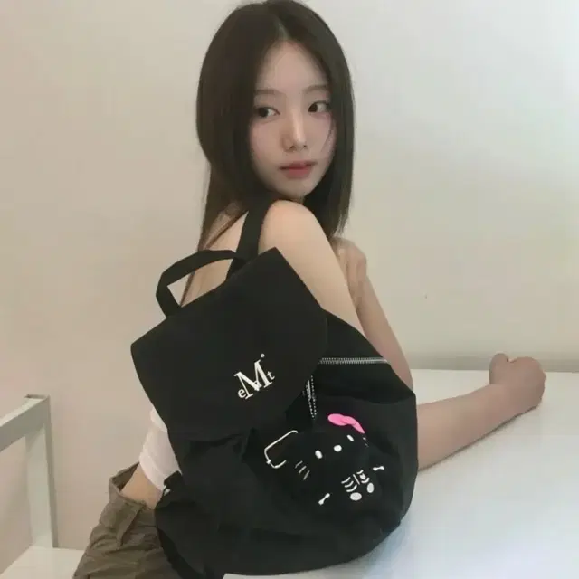 무센트 미니 백팩 블랙