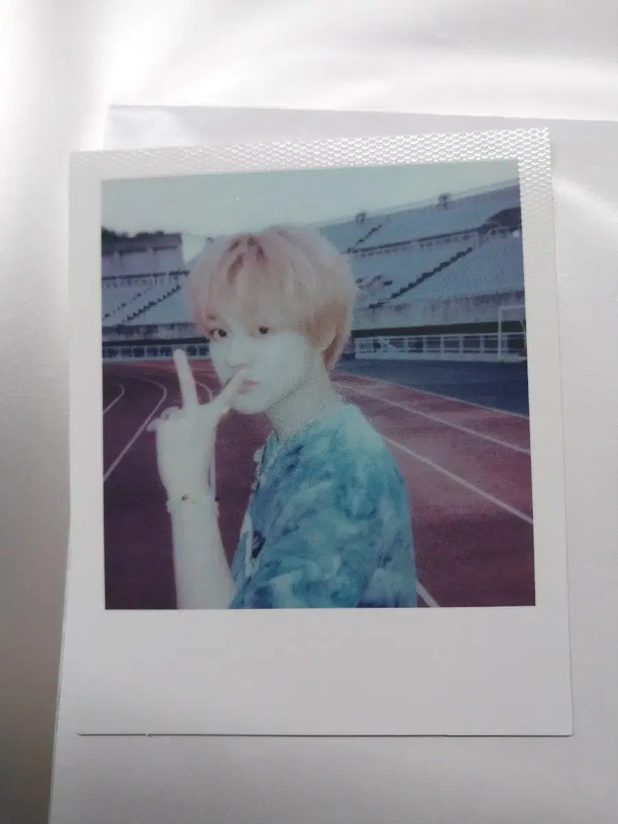 NCT Dream Hello Future chenle polaroid