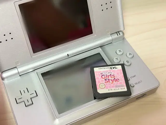 닌텐도 ds lite , 걸스스타일칩 판매합니다