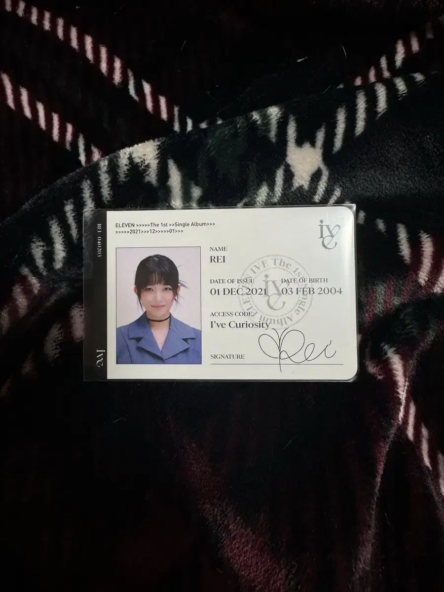 ive lay eleven id card