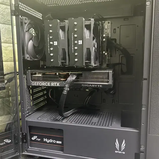 7800X3D 4070Ti super 고사양 PC 팔아요