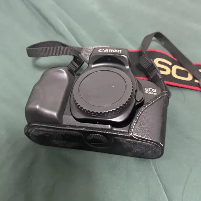 급처) EOS 700QD