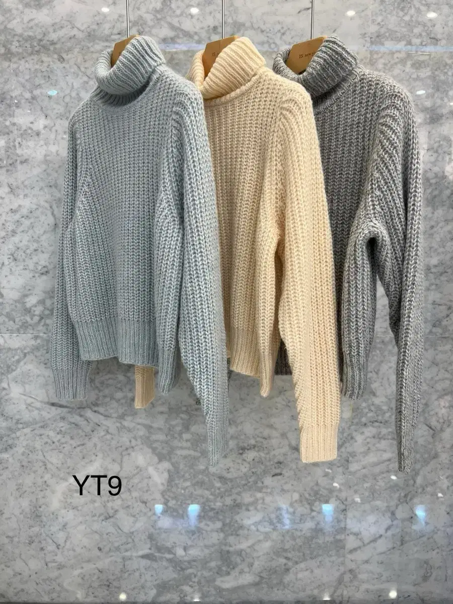 JSNew YorkStyleSale (ships same day)Sold out Hachi Knit pola (4 colors!)