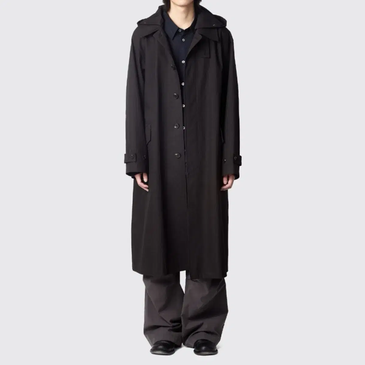 Hatching Room Reporter Coat 4 Black