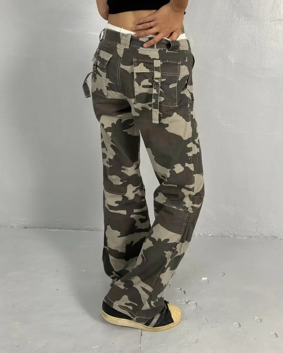 vintage camo cargo pants