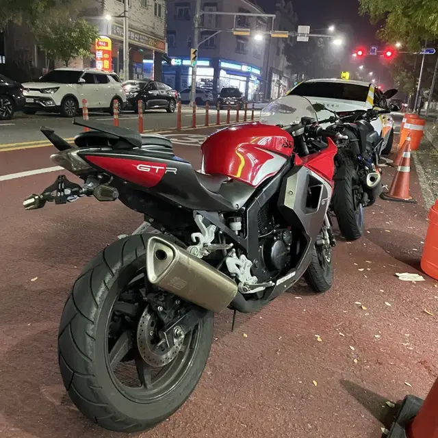 코멧250(cbr.pcx,gsx,r3,mt,보이져)