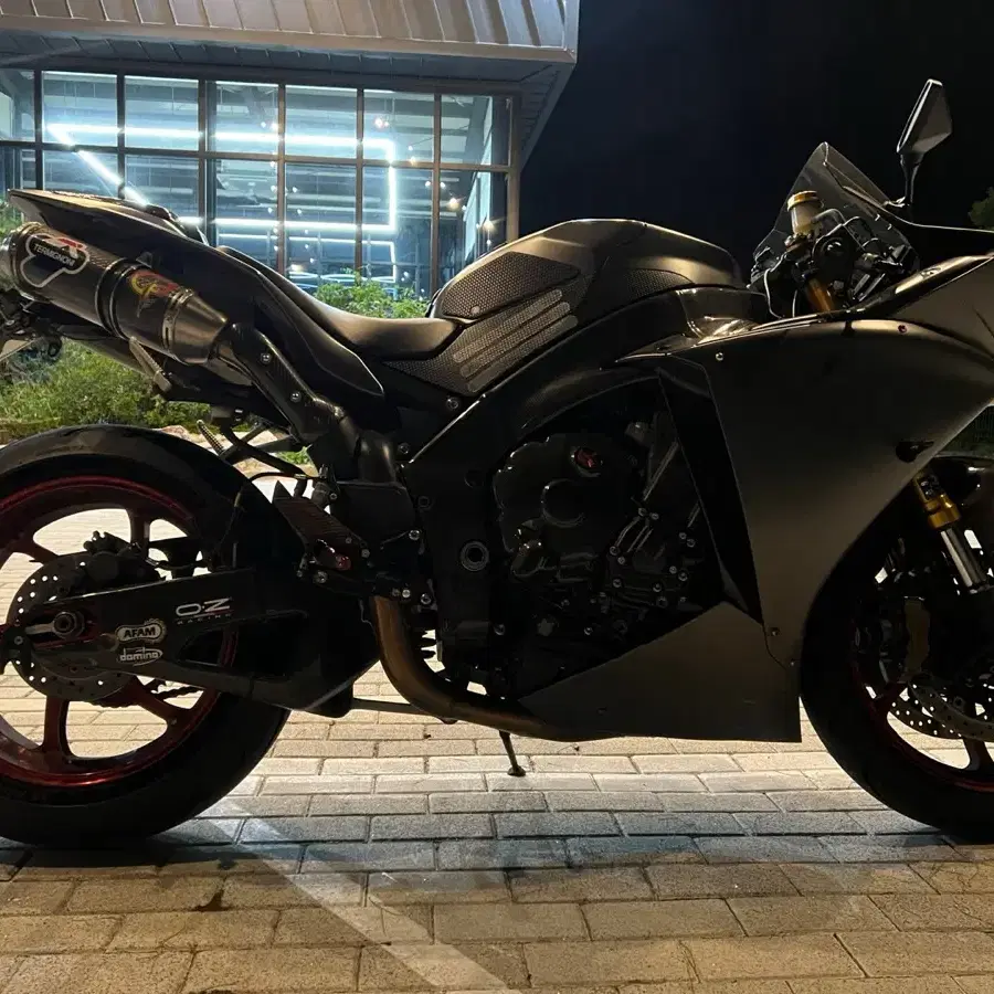 2014 YZF-R1 판매합니당! 가격다운 마지막