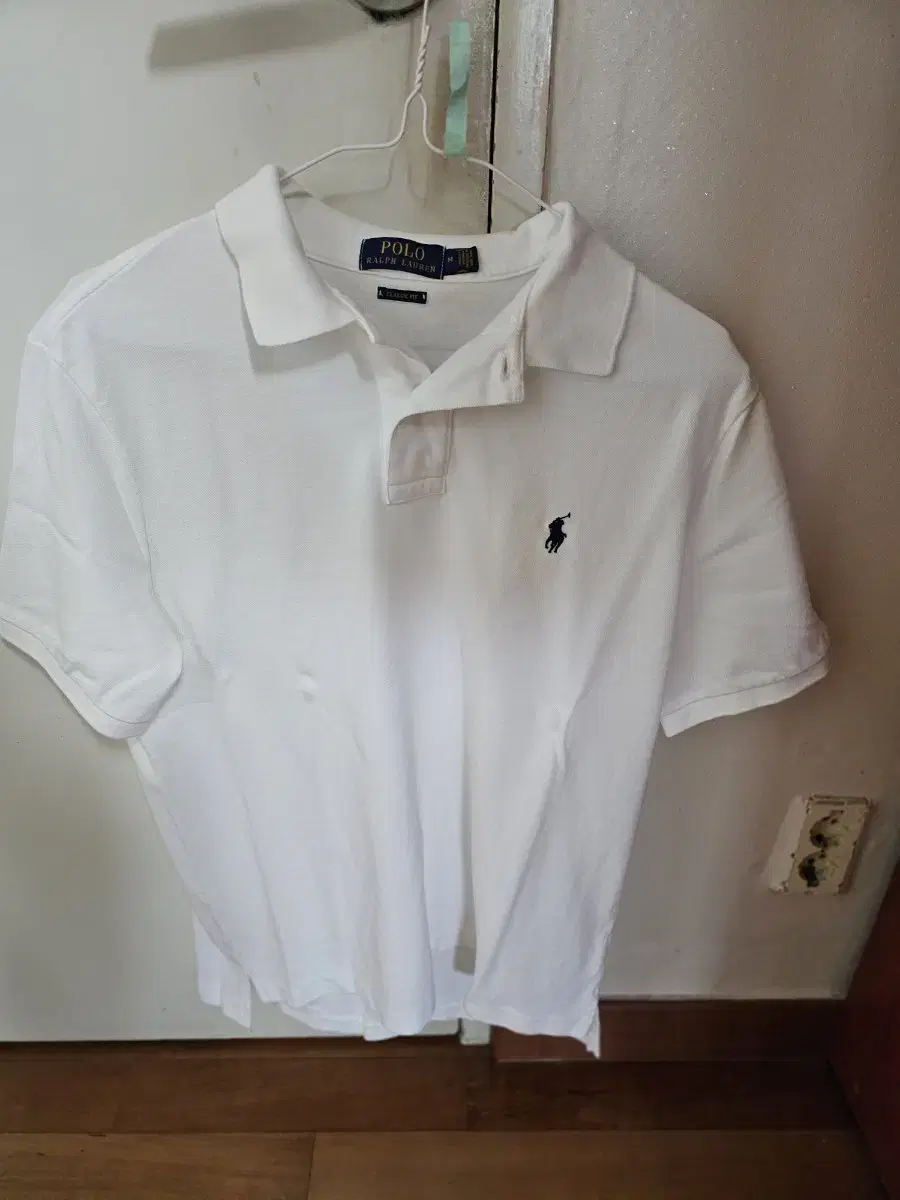 Polo Ralph Lauren Classic Fit M(White)Size 100-105