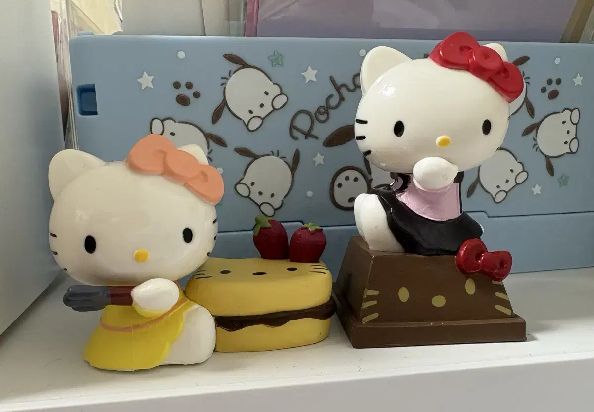 Hello Kitty Dessert Figures