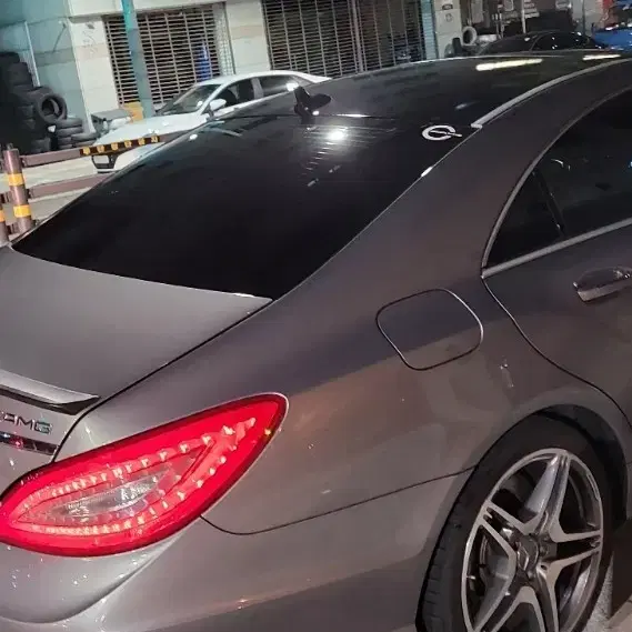 13년식 벤츠 Cls63amg 브라부스 짧은키로수  (소장용 상품가치u