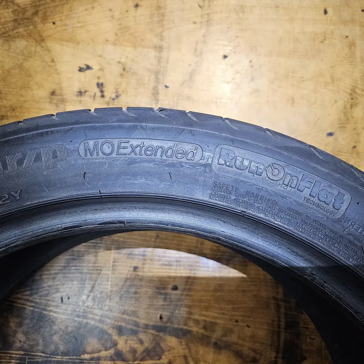 245/45R19,  275/40R19 S클래스 순정 런플랫타이어 4본