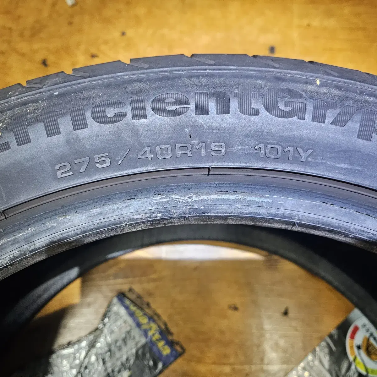 245/45R19,  275/40R19 S클래스 순정 런플랫타이어 4본