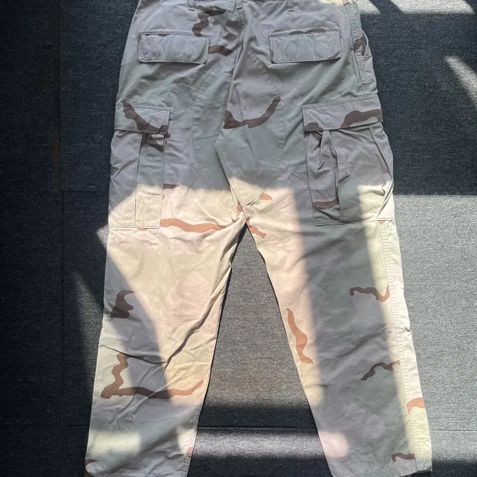 90s US Army Desert Camo BDU pants(33-35)