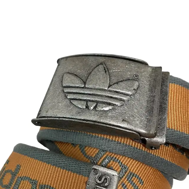 Adidas vintage belt