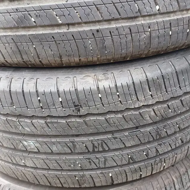 미쉐린 투어 as 245/50R20 중고타이어 4본 팝니다 A급