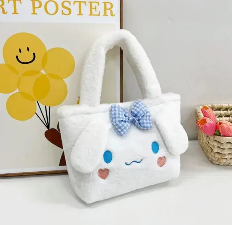 Sanrio Characters Cinnamon Roll Plush Bag