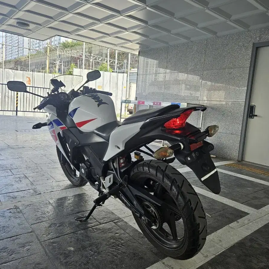 cbr125 13년식 건담