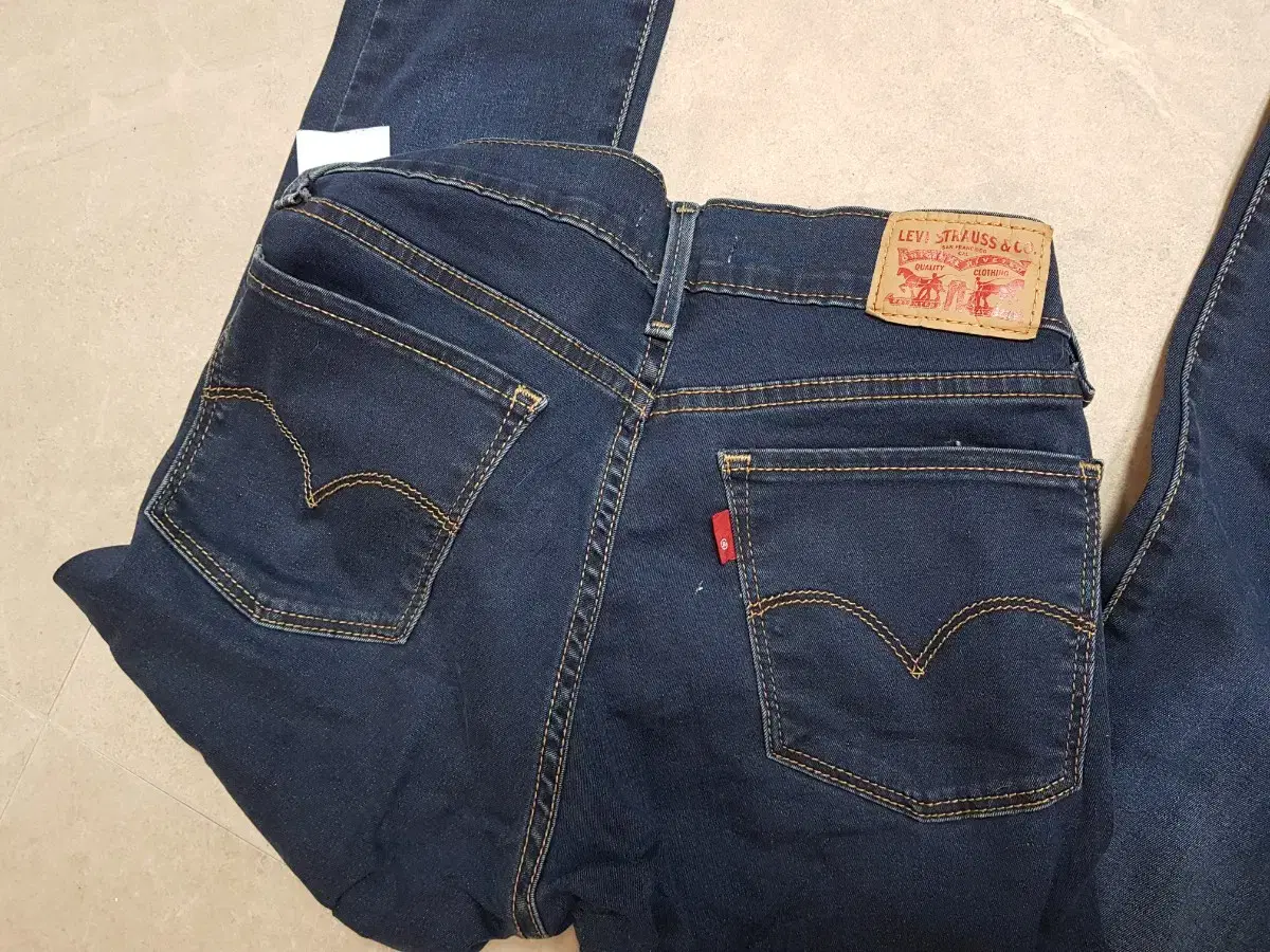 Levi's Jeans 27 VintageMoriGirlLuckyChouetteStyle