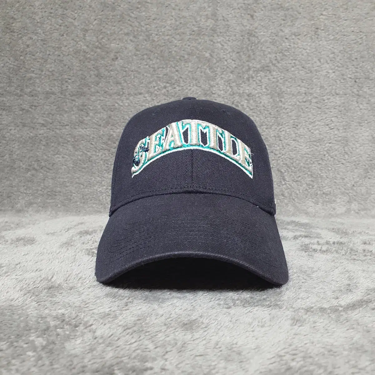 Nike Seattle  Heritage 86 Swoosh Cap