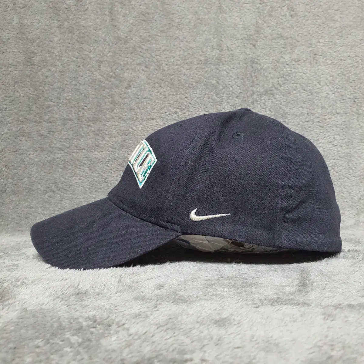 Nike Seattle  Heritage 86 Swoosh Cap