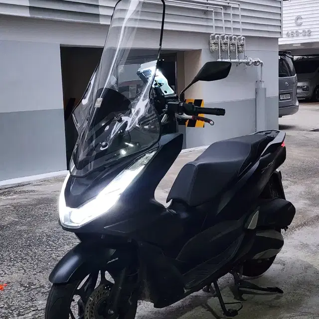 혼다 PCX125 22년식 ABS모델 판매합니다