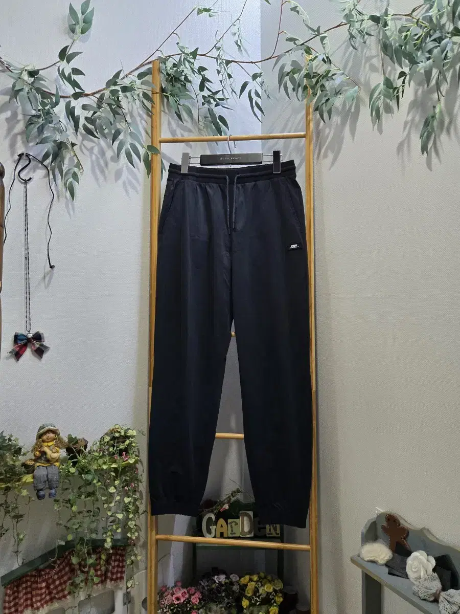 Prospect Jogger Pants