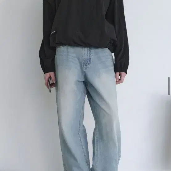 로우클래식 LOOSE FIT JEANS