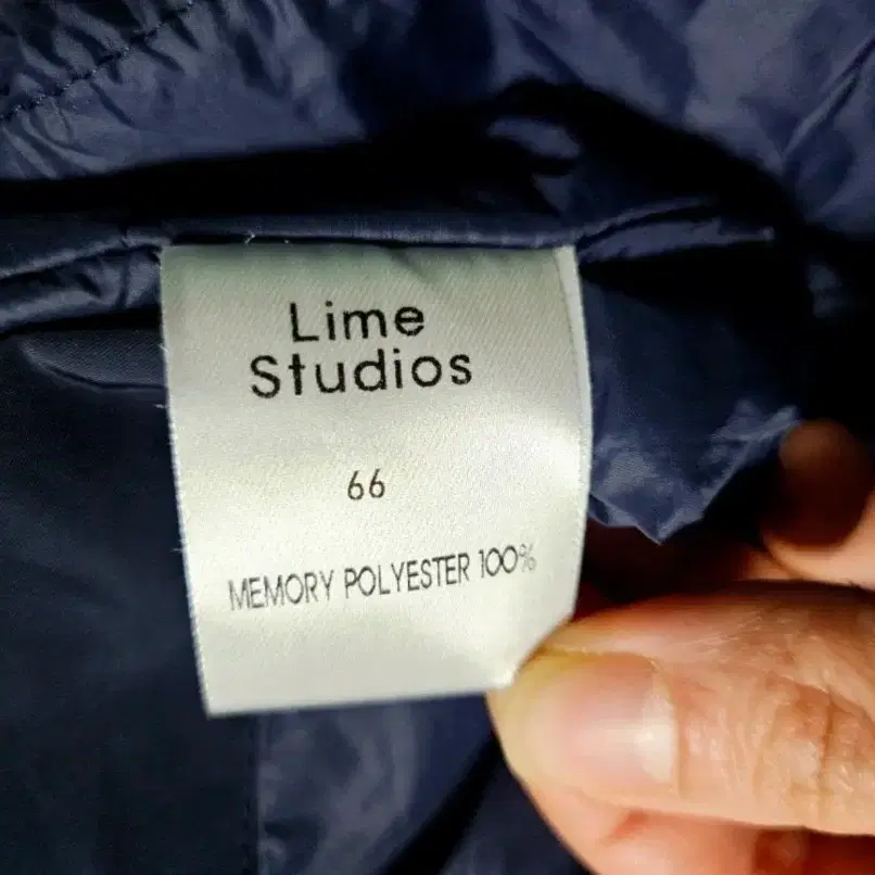 새상품급) lime studios 하프 패딩 코트 판매합니다