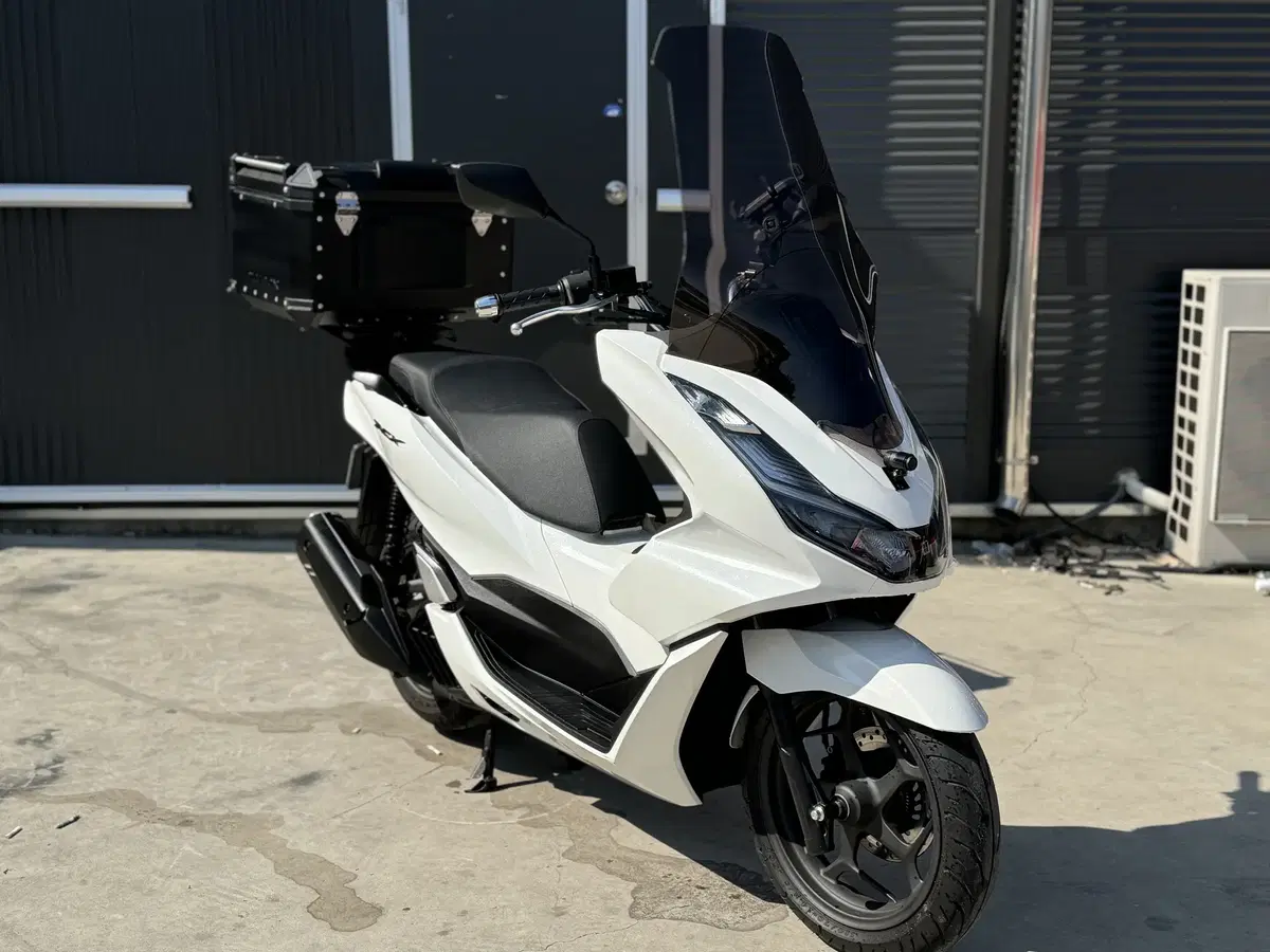 pcx125/24년형 500km 2채널블박 알탑셋팅 출퇴근차량 판매합니다