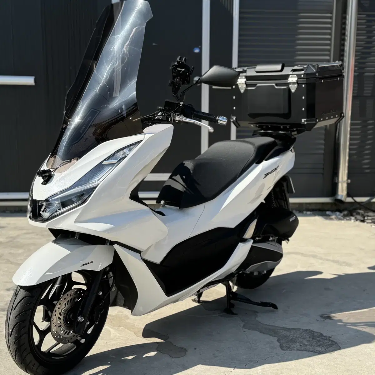 pcx125/24년형 500km 2채널블박 알탑셋팅 출퇴근차량 판매합니다