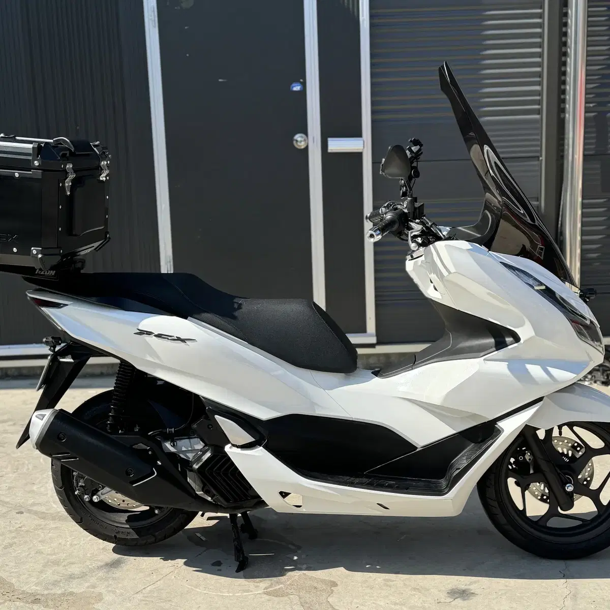 pcx125/24년형 500km 2채널블박 알탑셋팅 출퇴근차량 판매합니다