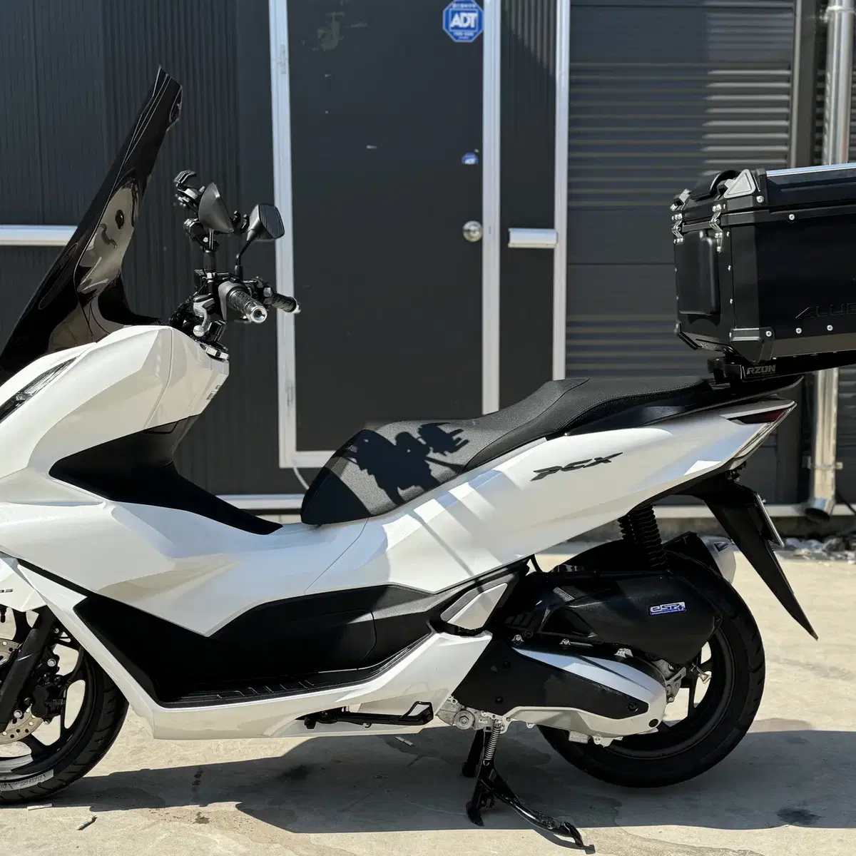 pcx125/24년형 500km 2채널블박 알탑셋팅 출퇴근차량 판매합니다