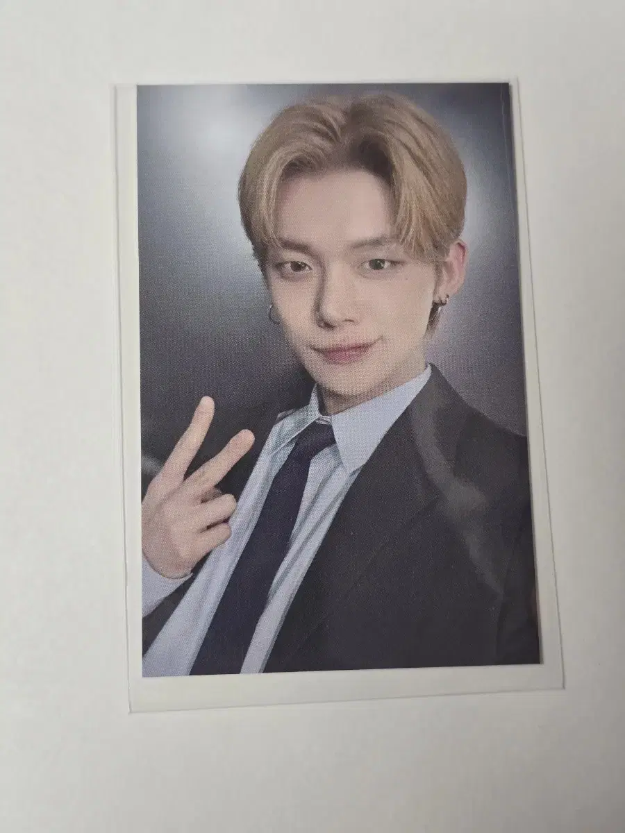 Yeonjun yeonjun gum ggum broadcast photocard sells.