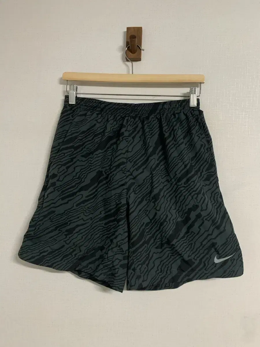 [L]Nike Running Performance Vahn