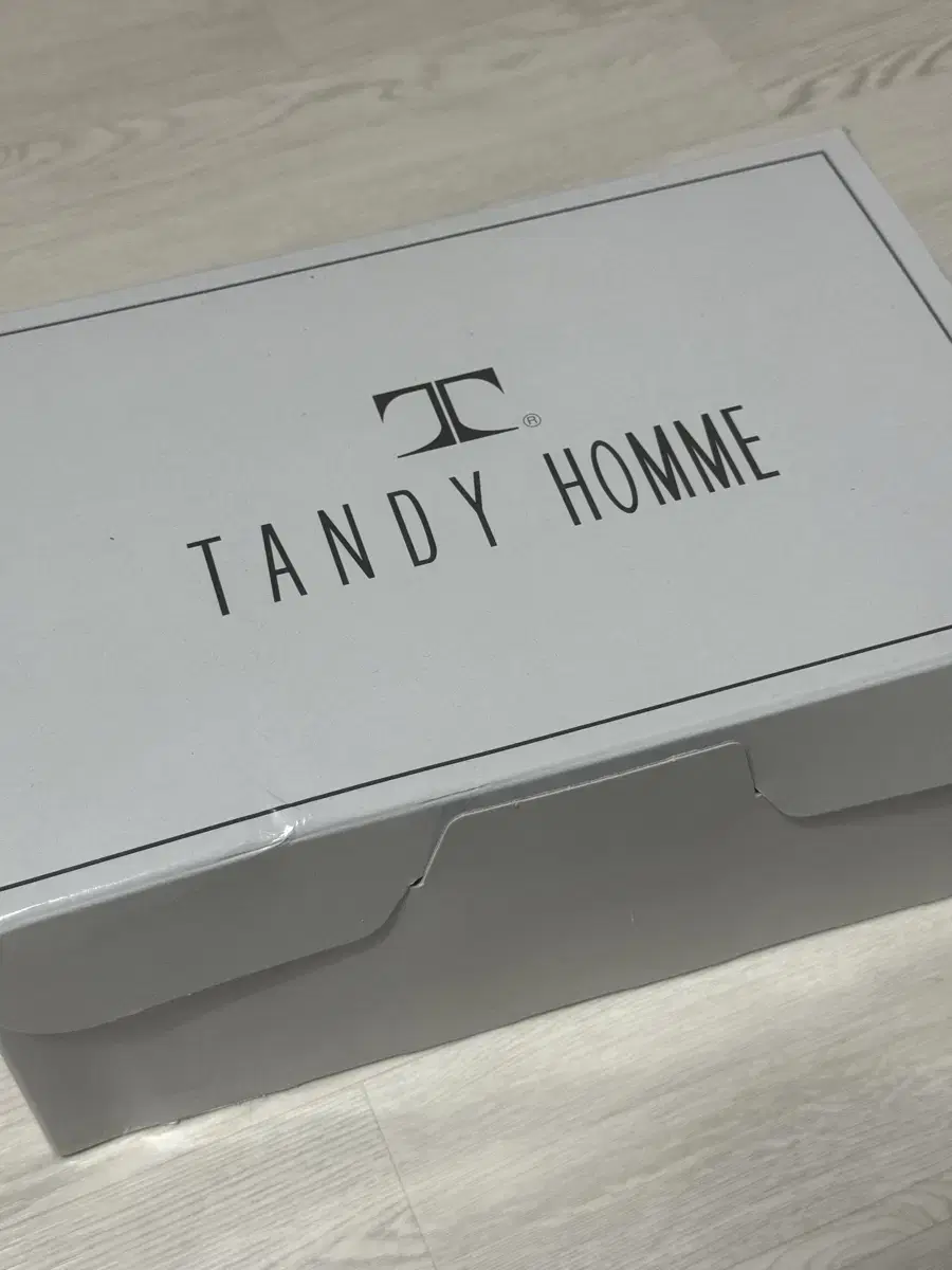 TANDY HOMME 소가죽 페니 로퍼 캐쥬얼 블랙