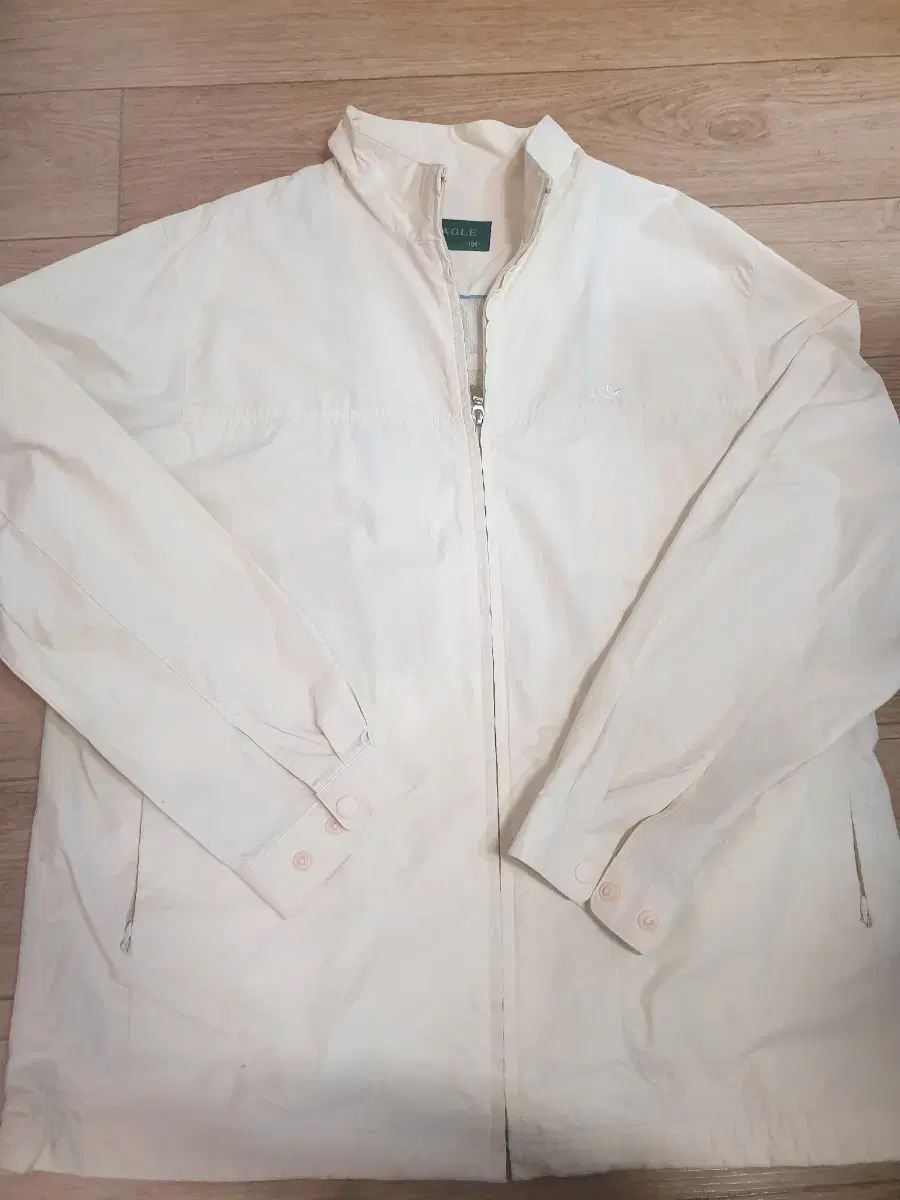 Beanpole outerwear in good condition, size 105