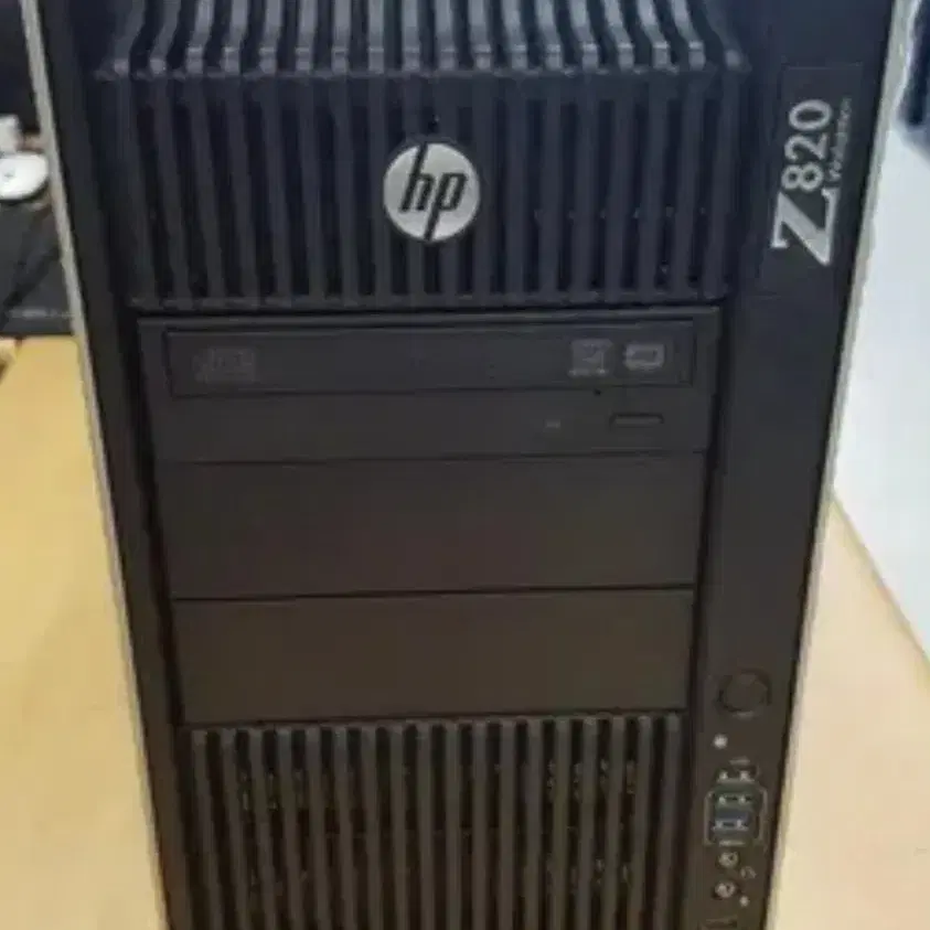 워크스테이션 HP Z820