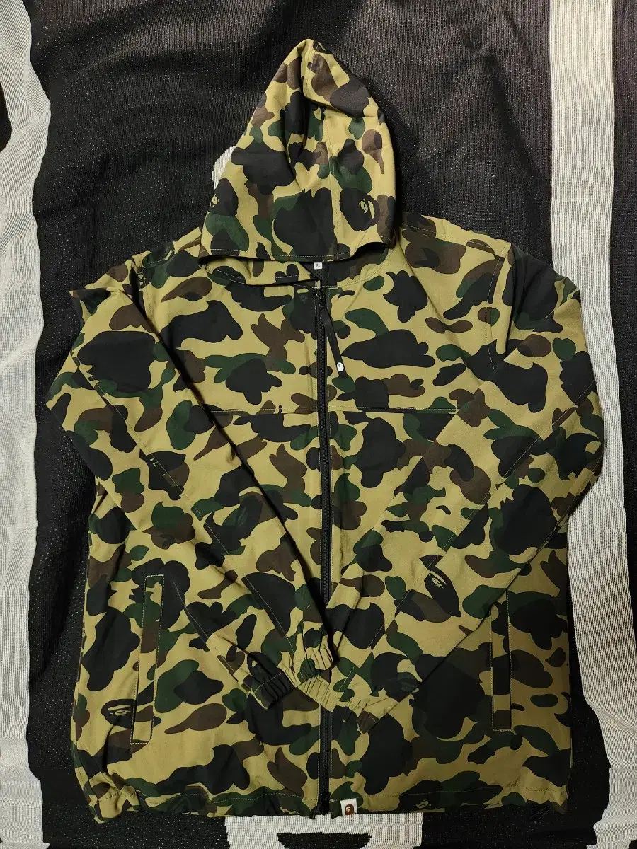 Price down!Vape1st Yellow Camo Hooded Jacket for sale.